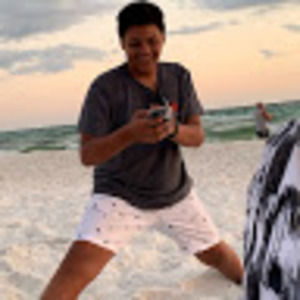 Meet your Posher, Levi